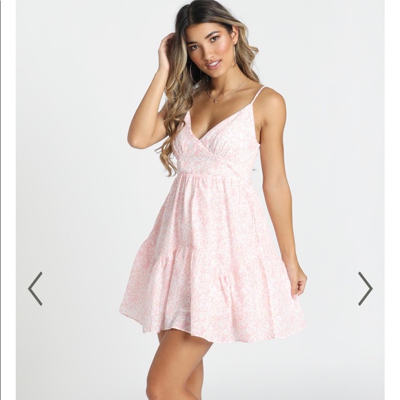 🐇 showpo floral flirty dress 🐇 - Picture 6 of 6